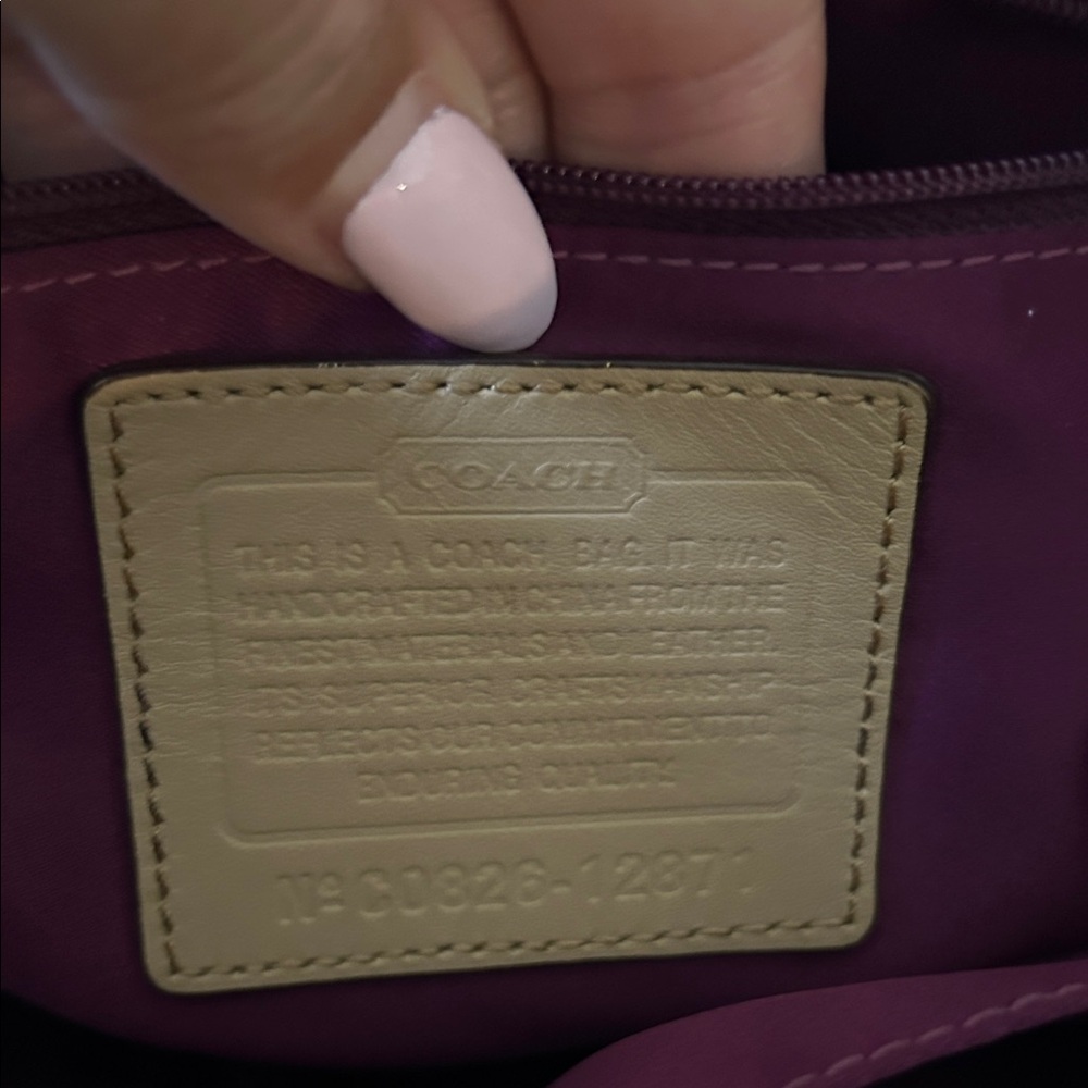Coach Vintage Brown and Tan Shoulder Bag - Picture 11 of 12